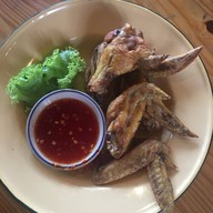 เมนูของร้าน ไข่ขยี้ พริกน้ำปลา
