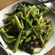 เมนูของร้าน สวนอาหารบ้านฝ้าย แพร่