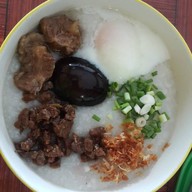 โจ๊กเจ๊ต่าย