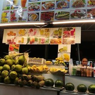 หน้าร้าน ร้านป้ารัตน์ Parat Restaurant