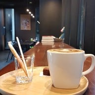 UD COFFEEBAR ถ.ประจักษ์ศิลปาคม