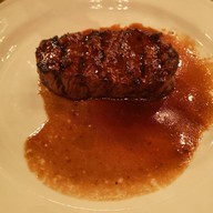 เมนูของร้าน Neil's Tavern Restaurant ร่วมฤดี