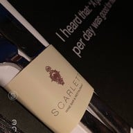 Scarlett Wine Bar & Restaurant โรงแรมพูลแมน จี สีลม