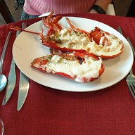 กุ้งล็อบสเตอร์อบเนย