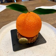 เมนูของร้าน Saruda Finest Pastry ถนนเส้นนิมมาน