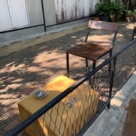 Us Cafe&Friends Suphanburi