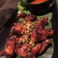 เมนูของร้าน Ruen Urai