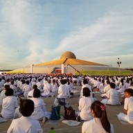 วัดพระธรรมกาย