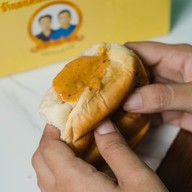 ขนมปังเจ้าอร่อยเด็ดเยาวราช ภูเก็ต