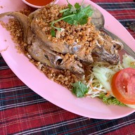 เมนูของร้าน บ้านไม้ริมน้ำ