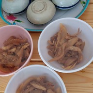 ก๋วยเตี๋ยวเรือ ป.ประทีป เมืองทอง 1