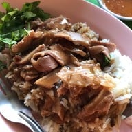 เมนูของร้าน ก๋วยเตี๋ยวเป็ดเก๋ากึ๊ก