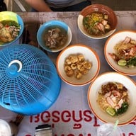 เมนูของร้าน ก๋วยเตี๋ยวไทยโบราณ 20 บาท