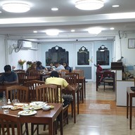 Little Spicy ตรงข้ามเมอเคียว