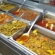 Little Spicy ตรงข้ามเมอเคียว