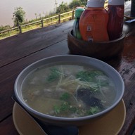 เมนูของร้าน บ้านไม้ริมโขง