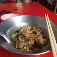 เมนูของร้าน ก๋วยเตี๋ยวผัดงี่เง่า เจ๊เบญโอเดี้ยน เยาวราช