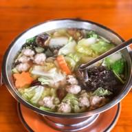 ร้านปักหลัก จันทบุรี