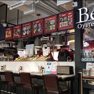บรรยากาศ Bélon Oyster & Raw Bar Seen Space
