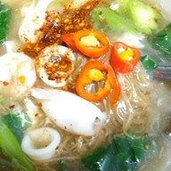 น้องโดม ราดหน้า