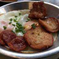 โรงแรมริมธารอินน์