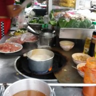 น้องโดม ราดหน้า