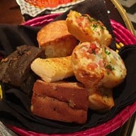 เมนูของร้าน It's "Happened To Be" a Closet สีลม