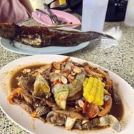 ร้านส้มตำป้าไพ บางดาน สงขลา