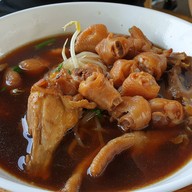 ก๋วยเตี๋ยวไก่มะระบุฟเฟ่ต์