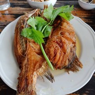 ร้านอาหารมุสลิมซ้อฝีย๊ะธารากระบี่