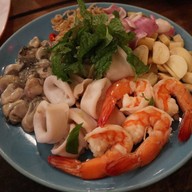 เมนูของร้าน สรวลหรรษา