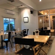 บรรยากาศ AVA Cafe & Eatery