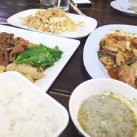 หลวงไก่ ข้าวต้มโต้รุ่ง