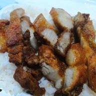 เมนูของร้าน หน่อย หน่อย ข้าวหมูทอด