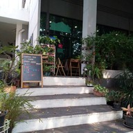 หน้าร้าน KMITL 12 รุ่นโหล Coffee โรงอาหารเอ คณะวิศวกรรมศาสตร์