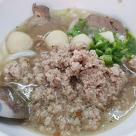 เมนูของร้าน รุ่งเรือง (ตั๋ง) ก๋วยเตี๋ยวหมู สุขุมวิท26 เจ้าเก่า สุขุมวิท 26