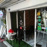 Yada cafe' อ่อนนุช