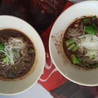 ก๋วยเตี๋ยวเรืออยุธยารสเด็ด