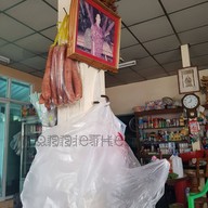 บรรยากาศ ข้าวหมูแดง อากงอาม่า