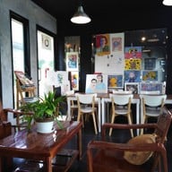 บรรยากาศ DEER FACTORY