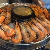 เมนูของร้าน กุ้งเต้นไม่ทันแดก ปลาส้มทอดกรอบ น้ำพริก กุ้งเต้นไม่ทันแดก รังสิต คลอง1