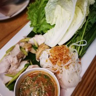 เมนูของร้าน ส้มตำเด้อ ทองหล่อ