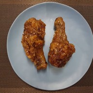 ชัยพฤติข้าวแกงไก่กรอบ