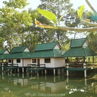 ขุนน้ำ ริมธาร รีสอร์ต