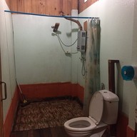 อินทนนท์ คีรีมายาแม่กลางหลวง