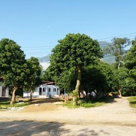 ขุนน้ำ ริมธาร รีสอร์ต