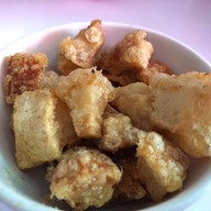 เมนูของร้าน ก๋วยเตี๋ยวแสนสุขแฮปปี้แลนด์