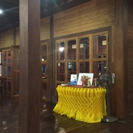 บรรยากาศ บ้านไม้แดง แม่สะเรียง