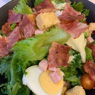 เมนูของร้าน More Than Salads Town In Town