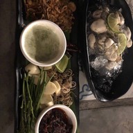 เมนูของร้าน Moken Moken 126